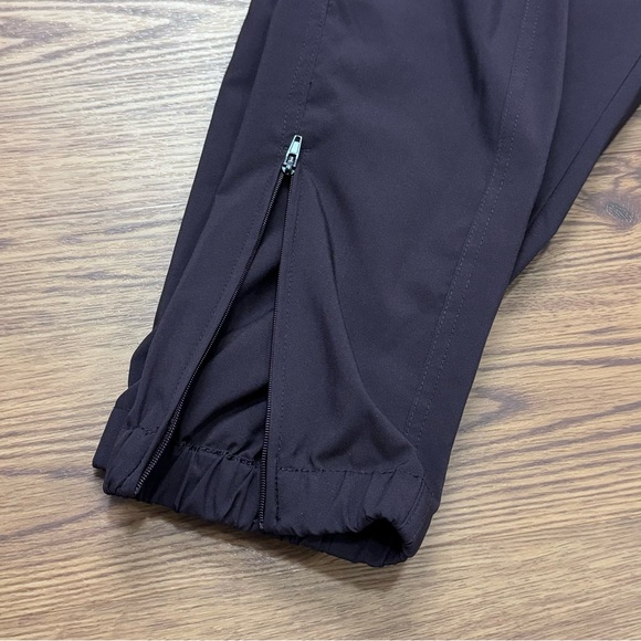 Old Navy sz M athletic pants - Picture 3 of 7